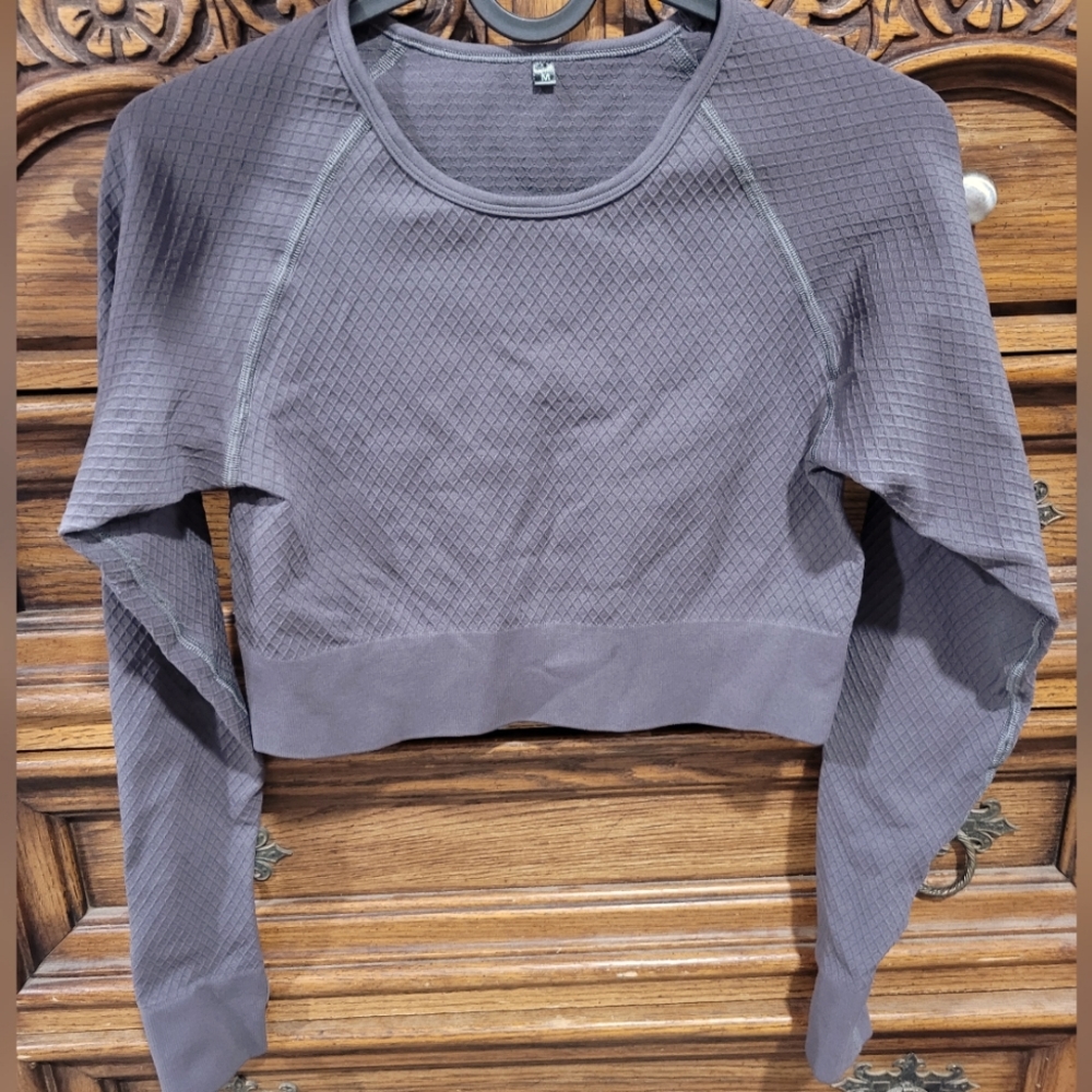 Balance Athletica Energy Crop